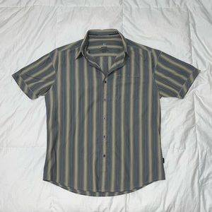 Kuhl Short Sleeve Button up Multicolor Striped Shirt Men’s Medium